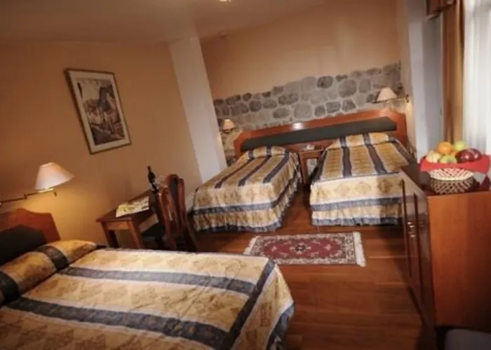 Del Prado Hotel
